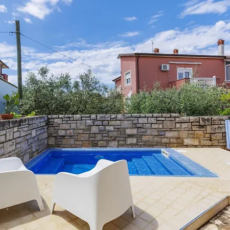 Ester-5 By Interhome * Umag